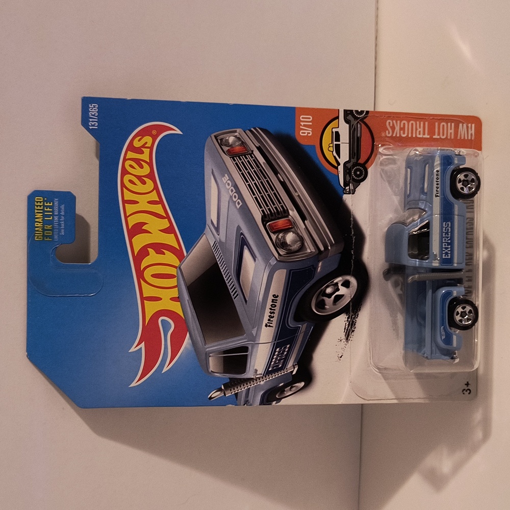 D12 Hot Wheels 1978 Dodge Lil Red Express truck with shipping protector